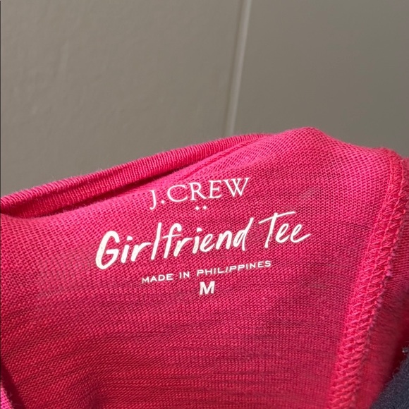 J. Crew Women’s Medium Girlfriend Tee Pink Long Sleeve Relaxed T Shirt - Picture 2 of 5
